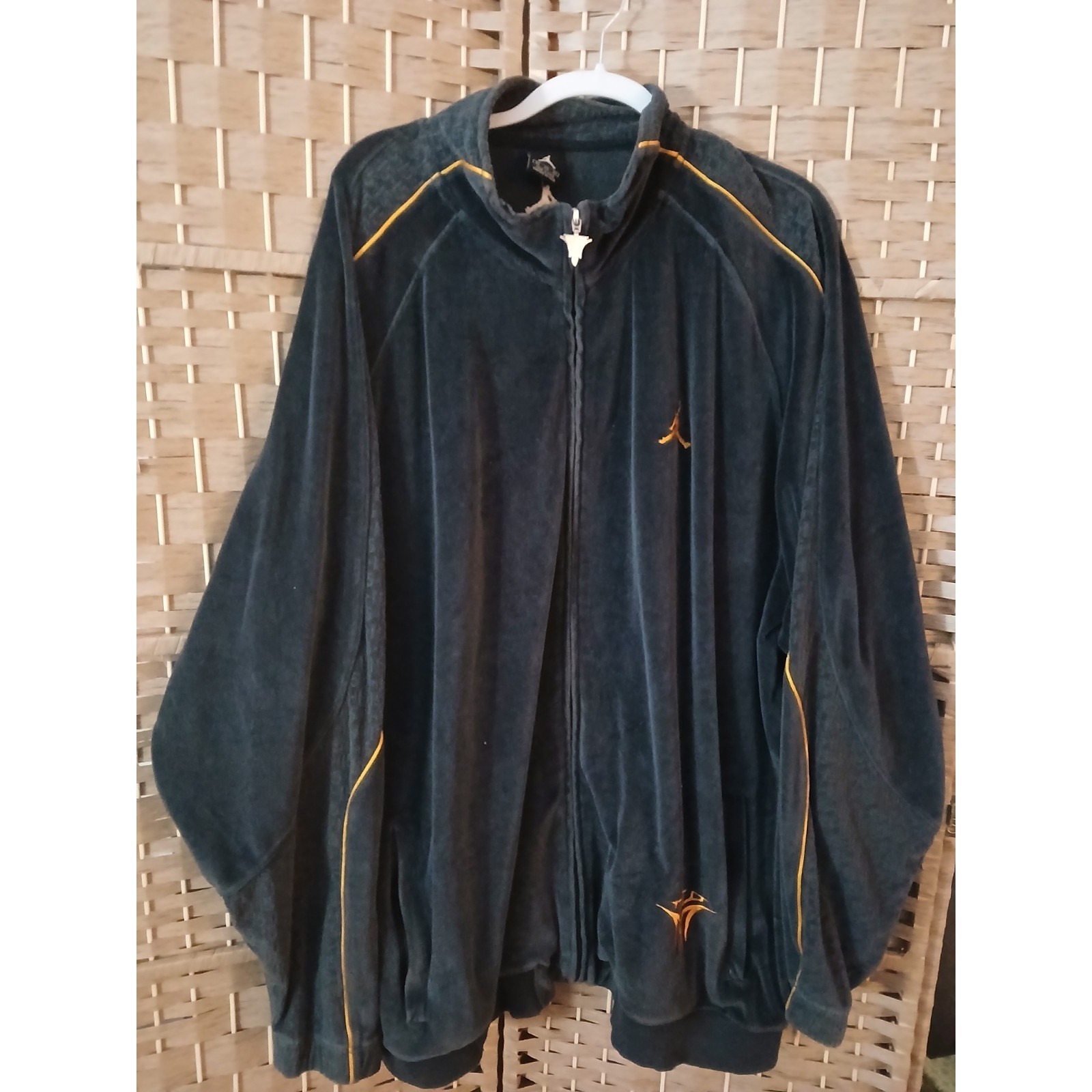 Vintage Y2k Nike Men's Carmelo Anthony Gray Velour Track Suit Jacket Size 3xl